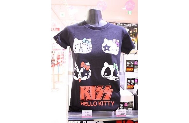 バンド・KISSとのコラボTシャツも発売！