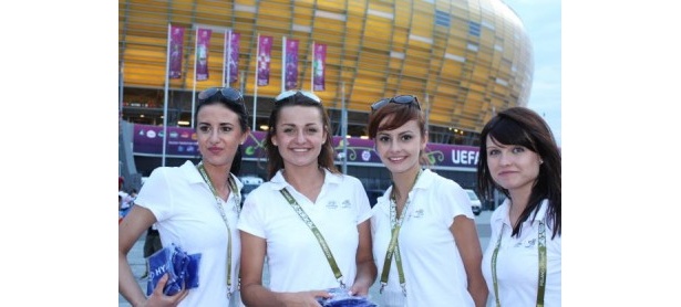 画像1 19 Euro12 セクシー美女が多数 開催国ポーランドの美人サポーターたち ウォーカープラス