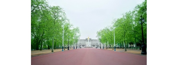 マラソンのスタート・ゴール地点でもある、バッキンガム宮殿は、とても気持ちいい～！
