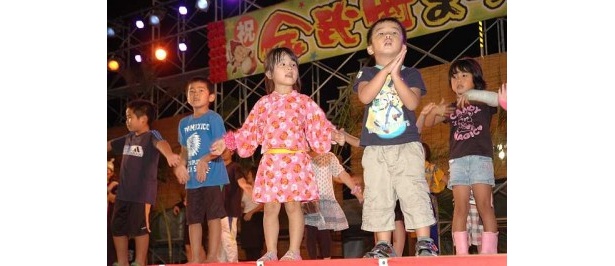 みんなで踊ろう