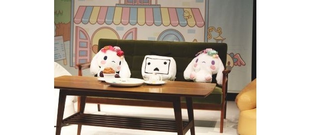 パステルカラーを基調とした内装となっている