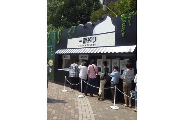 今年大通ビアガーデンでは初登場の一番搾りフローズン＜生＞