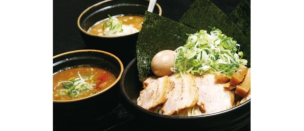 【麺の坊 晴レル屋】トンコツなどをじっくり煮込んだ濃厚ス ープなど、東海屈指の人気つけ麺店