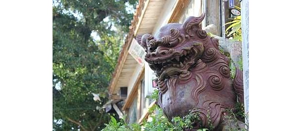 強面シーサーで魔よけもバッチリ！