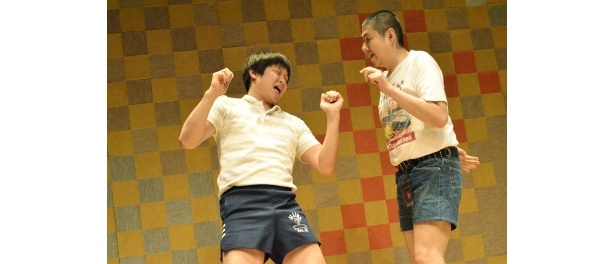 向田邦子賞受賞の岩井秀人率いる劇団ハイバイの人気作が絶賛上演中