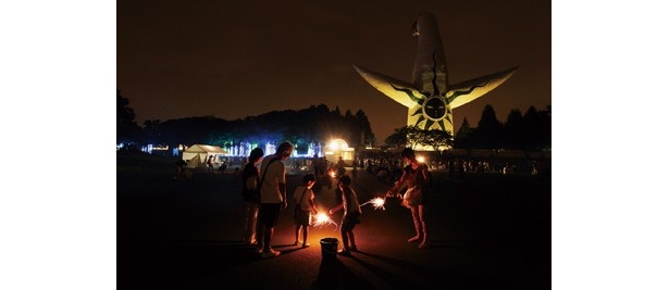 万博公園で夏の夕涼み！「イルミナイト万博 夕涼み」開催