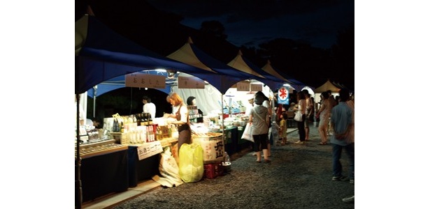 二の丸御殿台所前では「京の名産品展」を開催