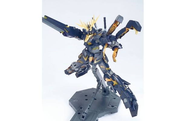 アームド・アーマーの構造にも注目