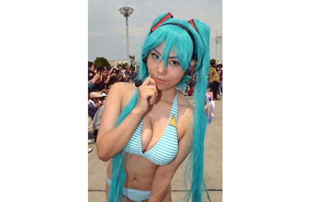 【画像特集】コミケ2日目に発見した悩殺コスプレ美女20連発！