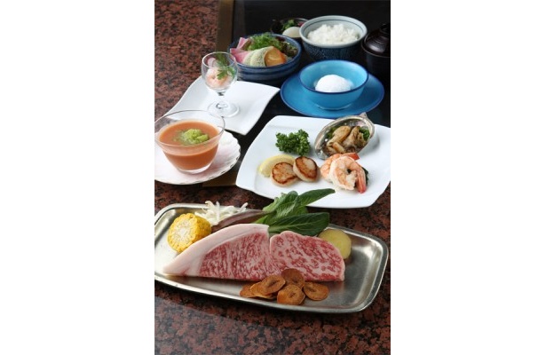 【8/21発売！関西ウォーカー最新号】スタミナ料理の王様！ステーキセットが半額に！