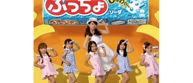 華麗なダンスにも注目だ