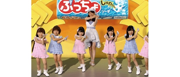 ぷっちょを食べてダンスがスタート！