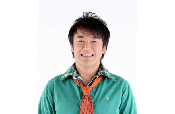 記者発表会では経営者としてのまじめな一面をのぞかせた、たむらけんじ
