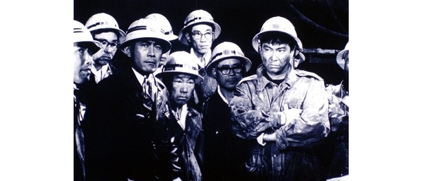 苦難に満ちたダム建設のスペクタクル描写と重厚な人間ドラマは若い映画ファンの心にも響くはず
