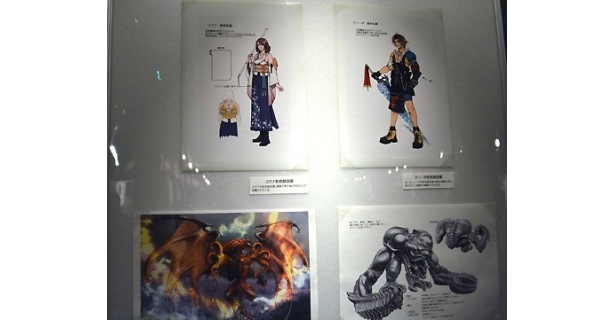 貴重な設定資料が展示されたブース