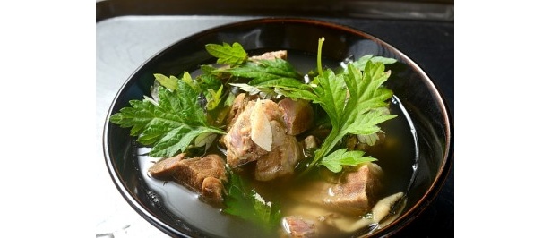 意外にも臭みがなく食べやすいやぎ汁