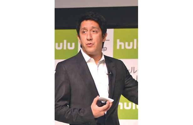 「Hulu アンバサダープロジェクト」について語るマリーニ氏
