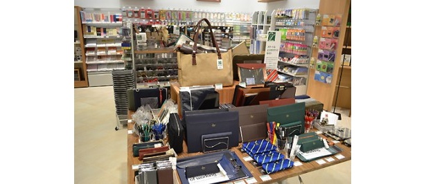 各種バッグが発売中！