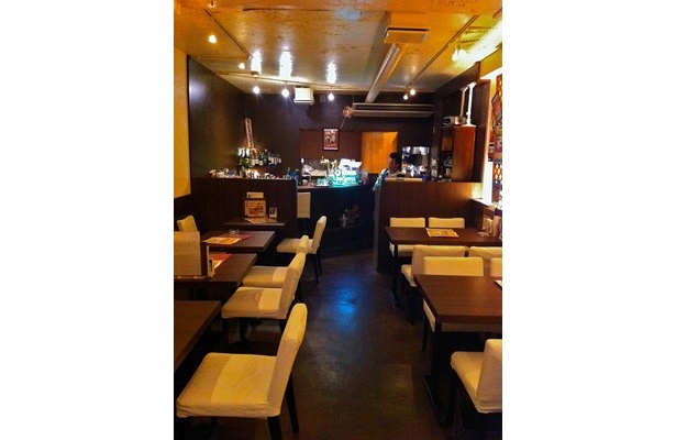 今回は洋食店『鶴亀JAPAN』にてインタビュー
