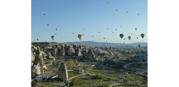 古代遺跡から摩天楼まで！死ぬまでに見ておきたい“空からの絶景”15選