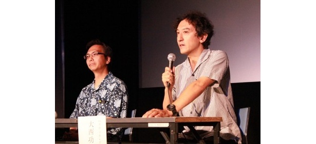 映画について解説する大西監督