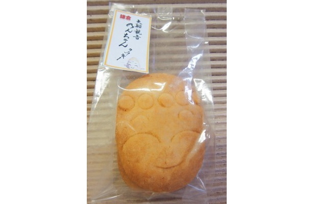 こちらはのんちゃんクッキー。人形とクッキーはどちらも限定販売なのでお早めに！