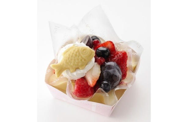 「杏子のたいやき付き！リンゴムース」(630円)