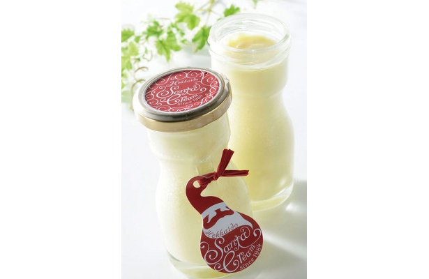 「サンタクリーム」プラチナプリン￥525（1個）各日限定50個。ジャージー牛乳とまちむら牛乳をブレンド。カナダ産のメープルシロップがふんわり香る