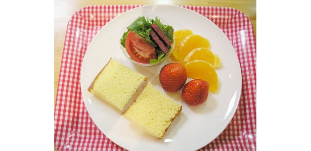 20食限定「贅沢フルーツのランチ」（500円）
