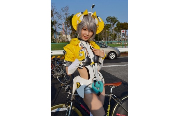 大阪からやってきたというコスプレ美女