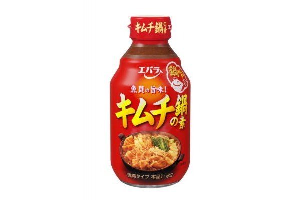 【写真を見る】手軽にアレンジ鍋も楽しめる！料理お助けアイテム「エバラ キムチ鍋の素 300ml」
