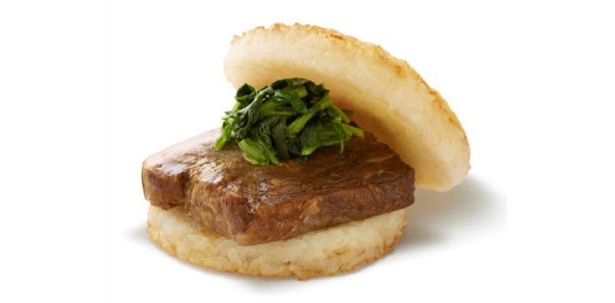 モスから、豚角煮とご飯の“夢のコラボバーガー”発売！