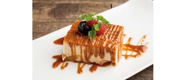 SUZU CAFE gems shibuyaの「焦がしキャラメルの濃厚チーズケーキ」(550円)