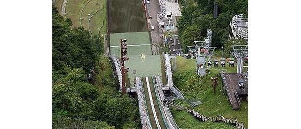 4位は北海道札幌市にある「大倉山ジャンプ競技場」