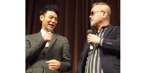 井筒監督は「ほんまに色男やな～」と妻夫木を絶賛