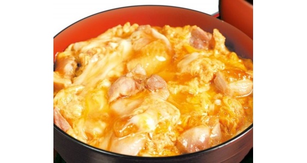 秋田県「比内地鶏親子丼」