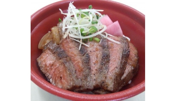 山形県「米沢牛ステーキ丼」