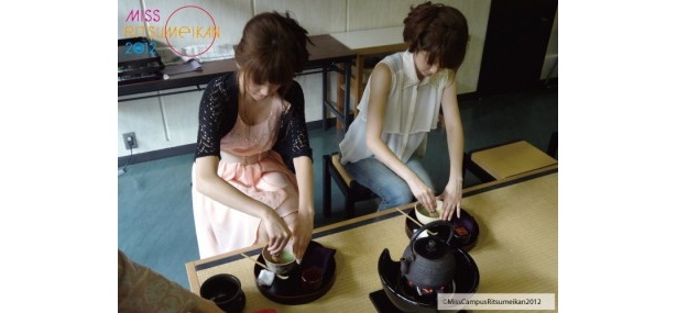 二人とも初めてのお茶点てです