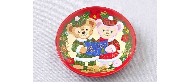 「ミルクカスタードケーキ、スーベニアプレート付き」のプレートはクリスマス仕様！(800円)