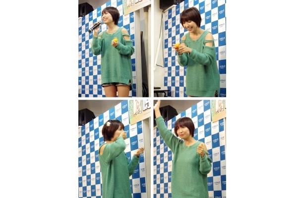 愛媛出身ならではの得意技(？)伊予柑の早食い実演！