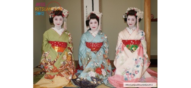3人並んでの一枚です。とても楽しそうに体験していました。