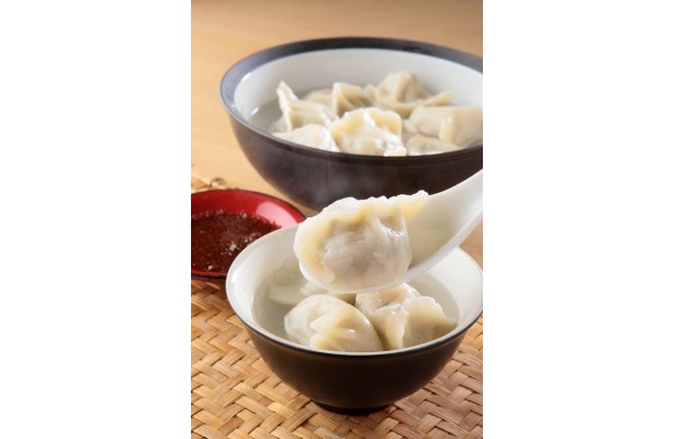中華家庭料理 山東の水餃子（10個735円）
