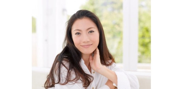 月ヨガの考案者で、モデルや女優としても活躍中の島本麻衣子さん