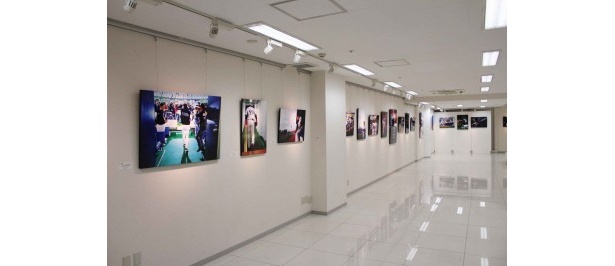 写真展「ダグアウトの向こう～横浜DeNAベイスターズ1年目の記録～」開催中！