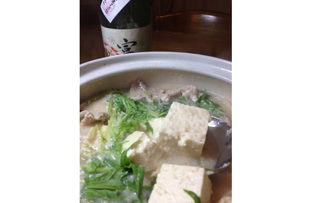 富久長をしぼったあとの酒粕で酒粕鍋。お酒と合わないはずがありません。美味〜。