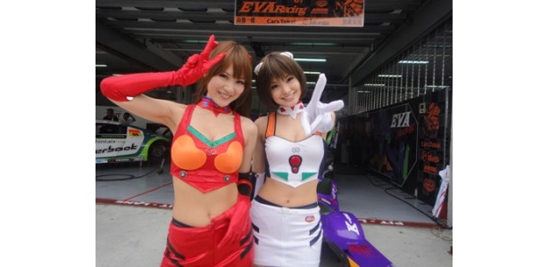 式波・アスカ・ラングレー役の千葉悠凪さんと水谷さん
