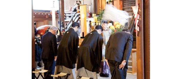 2012年11/25、櫛田神社で行われた成功祈願の様子