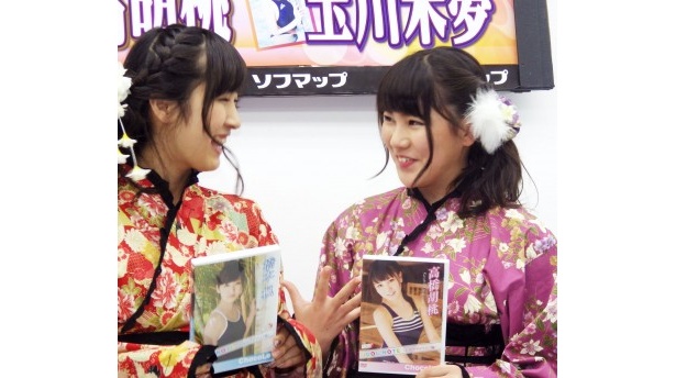 「アイドリング!!!」での活動については照れ笑い