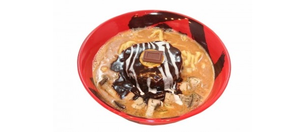 チョコレートケーキをイメージしたパテがのった「味噌ガーナ2012」