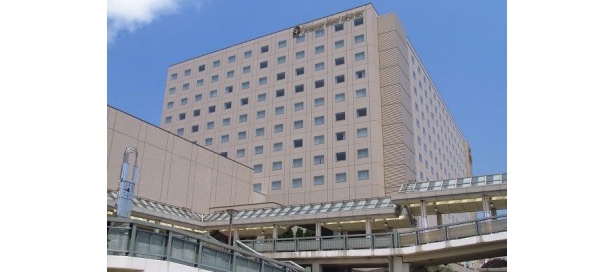 【写真を見る】オリエンタルホテル 東京ベイ内のレストランに未就学児がチョコを持って行くと食事代が半額！